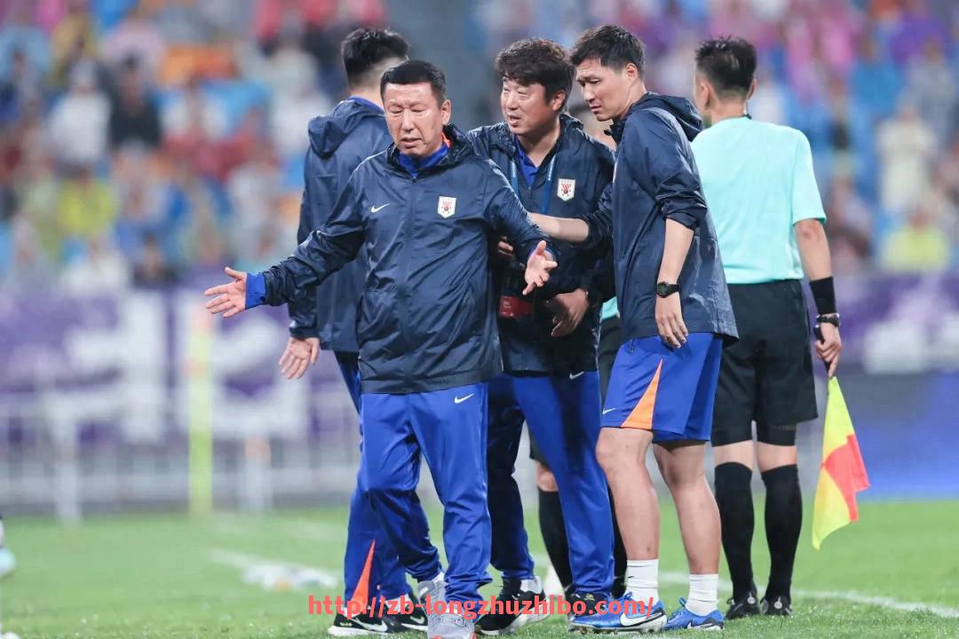 龙珠直播-足球时差调整对赛事备战的重要性？（足球比赛时差）