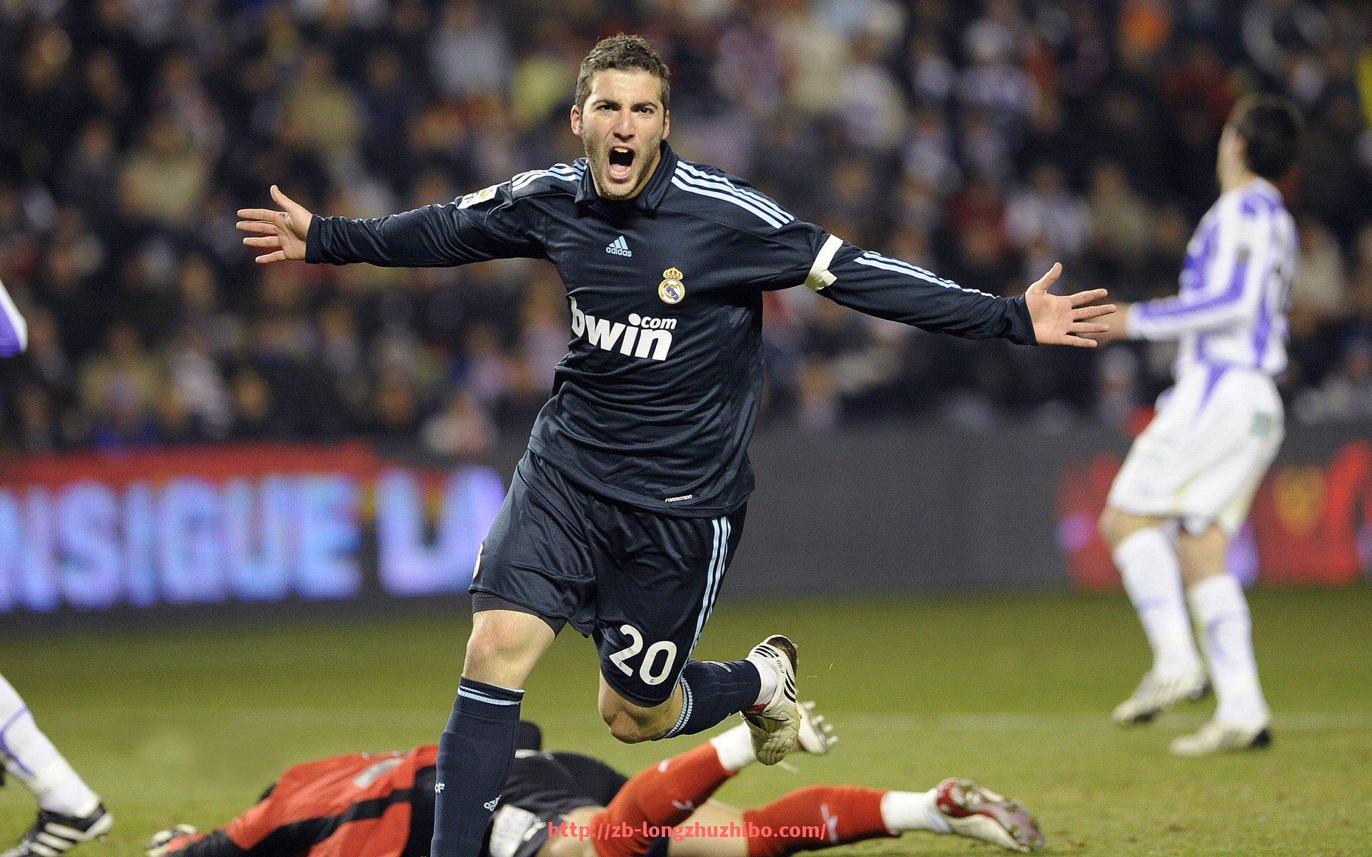 龙珠直播-防守漏洞挖掘与修补建议：世俱杯典型失误复盘与警示