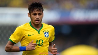 龙珠直播-世俱杯门将大战精彩回顾：关键扑救决定比赛走向